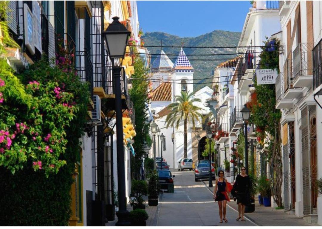 Estudio Cosmopolita Marbella Exterior foto